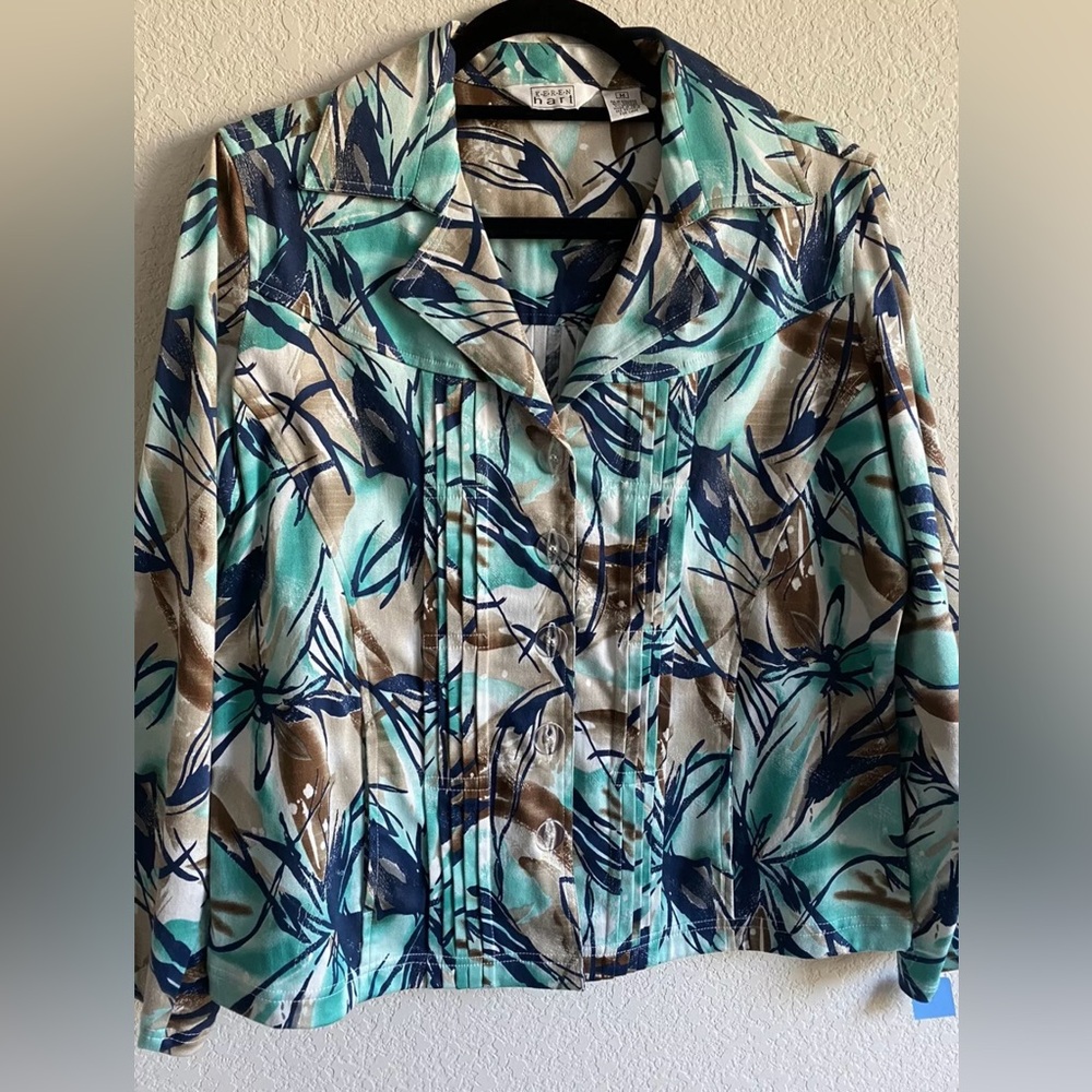NWOT Elegant Keren Hart multicolor Jacket, beautiful design and details, size M